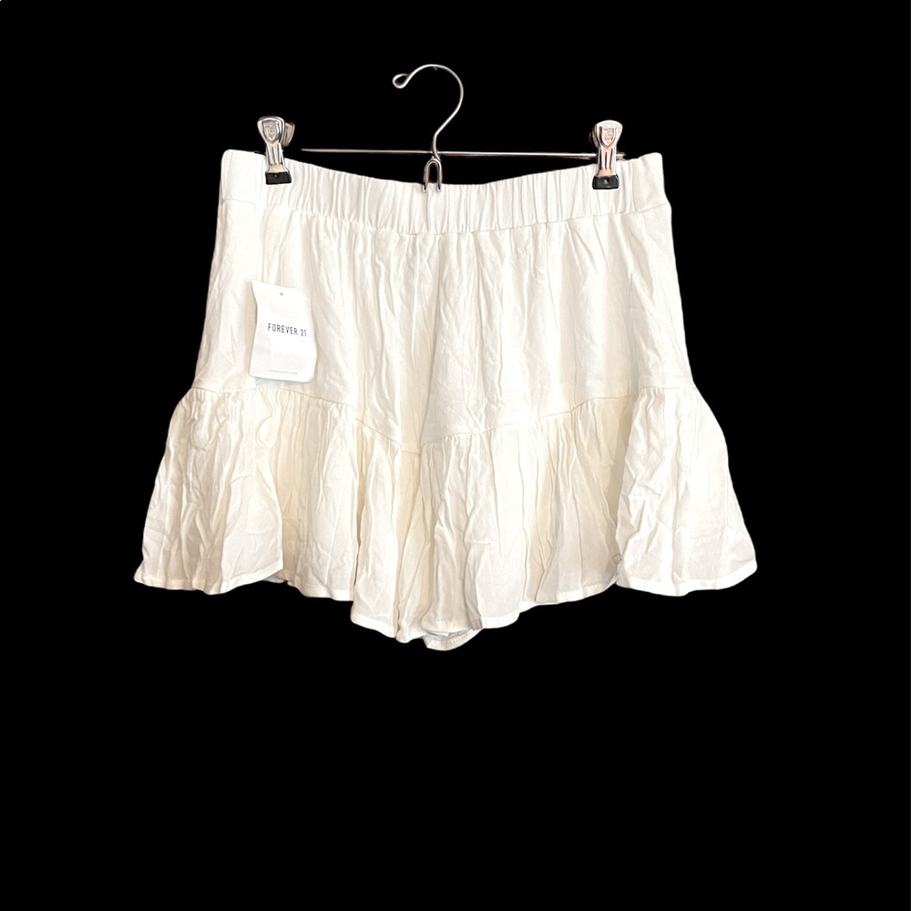 Forever 21 skort white medium